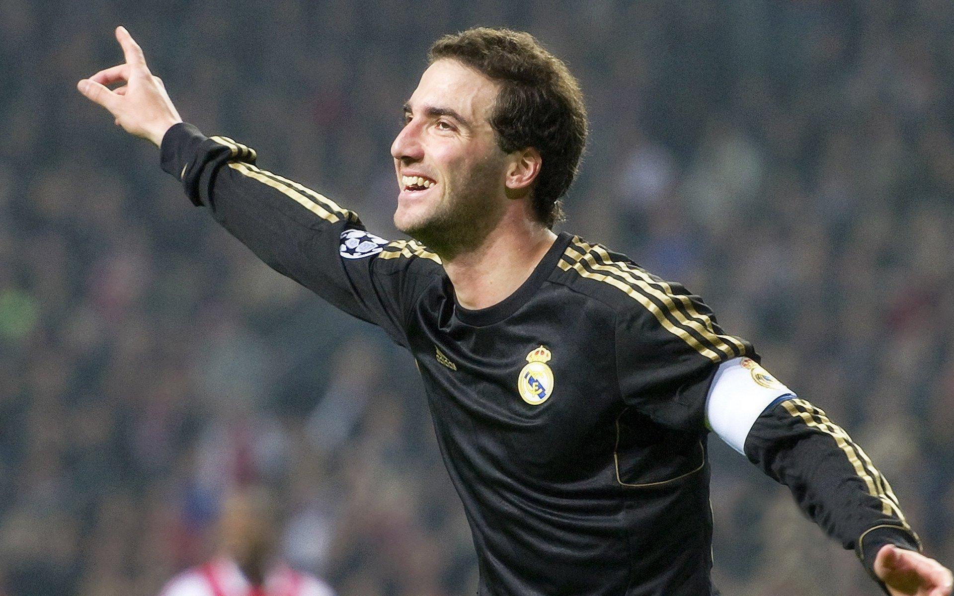 德甲联赛第12轮，多特蒙德主场3-0完胜萨尔布吕肯，樊振东出任一单强势建功止住连败颓势